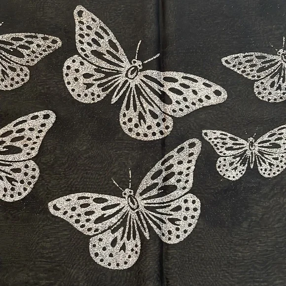 Traffic People Scarf Coverup Cropped Top - Picture 2 of 12